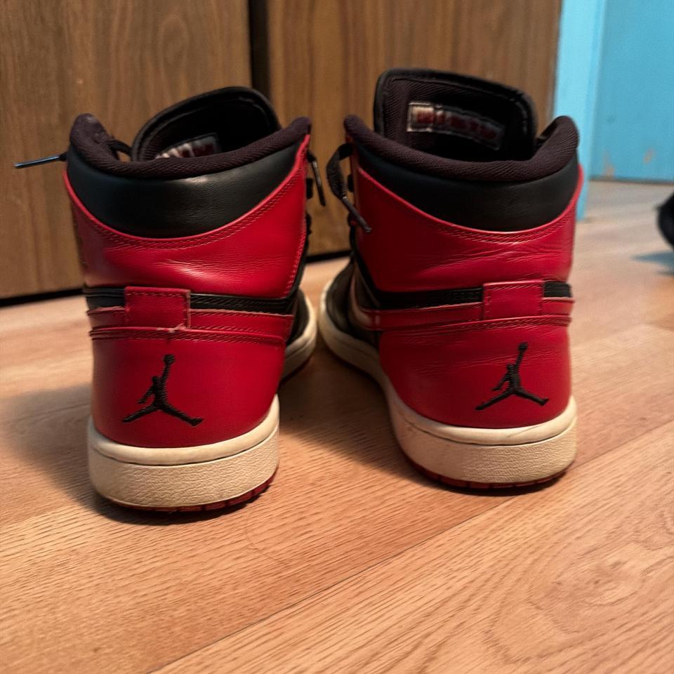 Air Jordan 1 High Defying Dd73 4