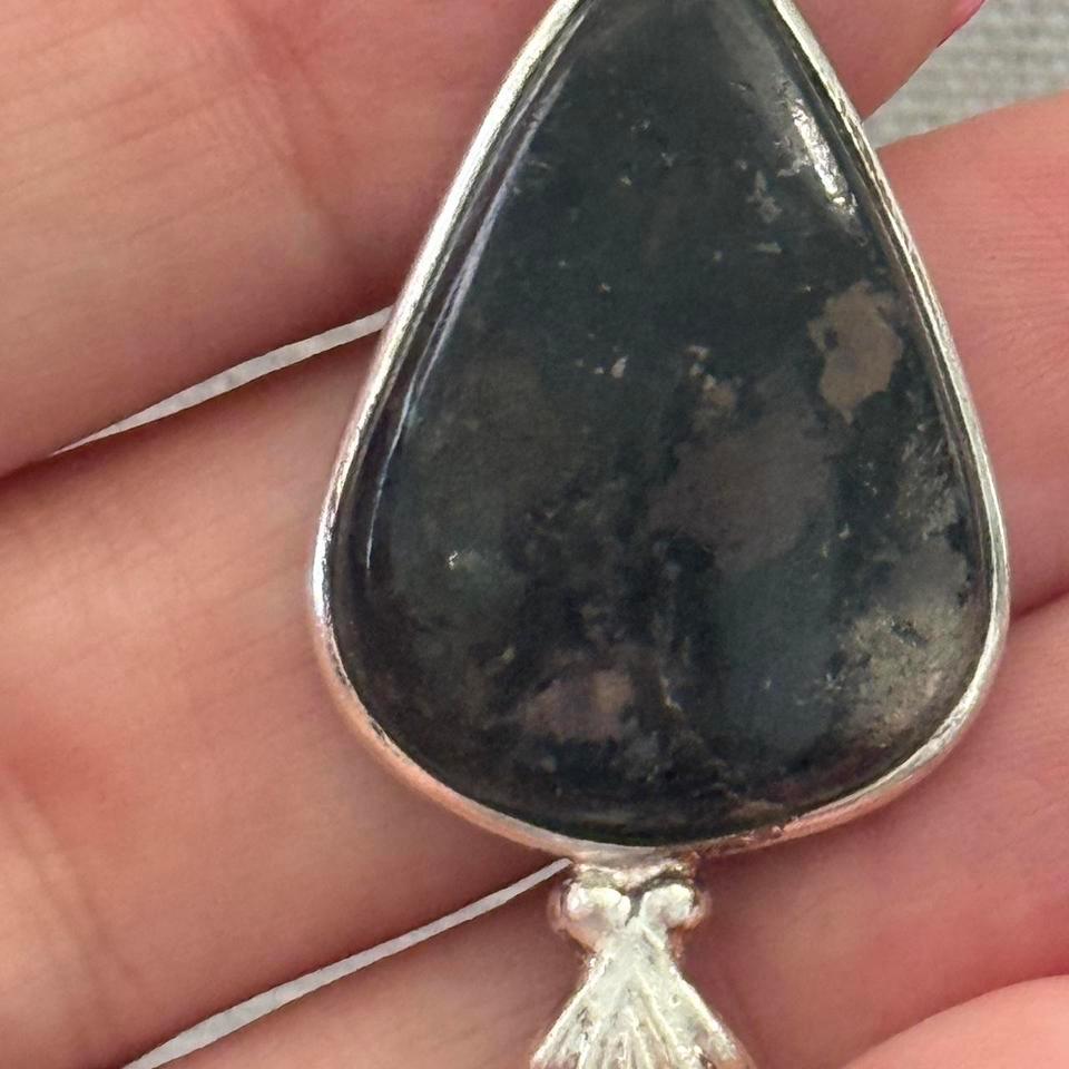 Silver Tone Vintage Black Onyx 3a1d 3