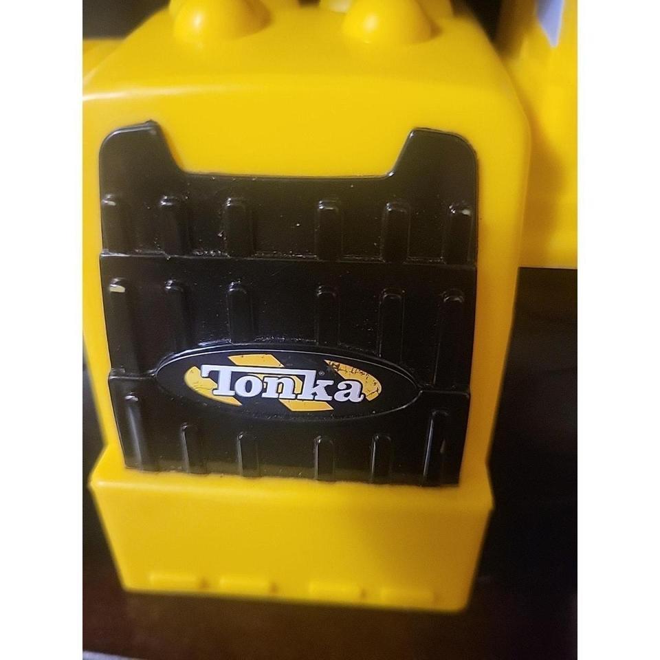 Tonka Dump Truck Metal Plastic 4