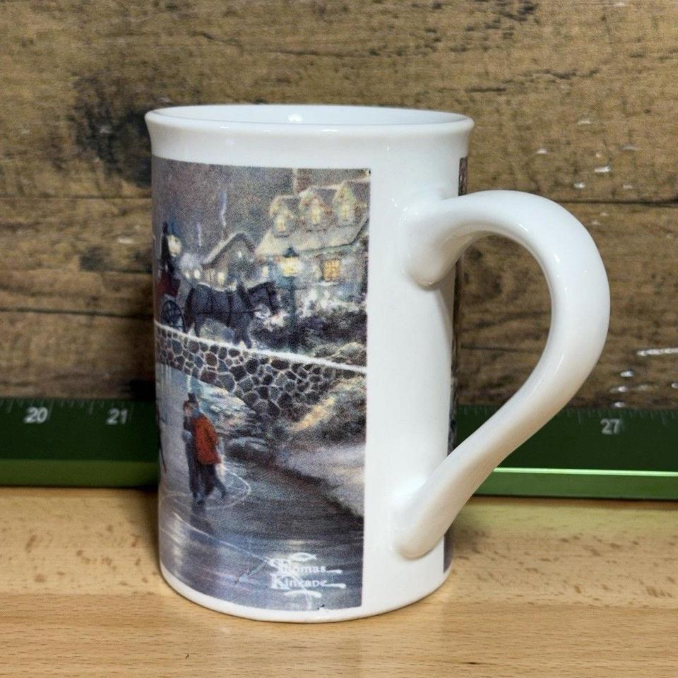 The Thomas Kinkade Holiday At 932c 6
