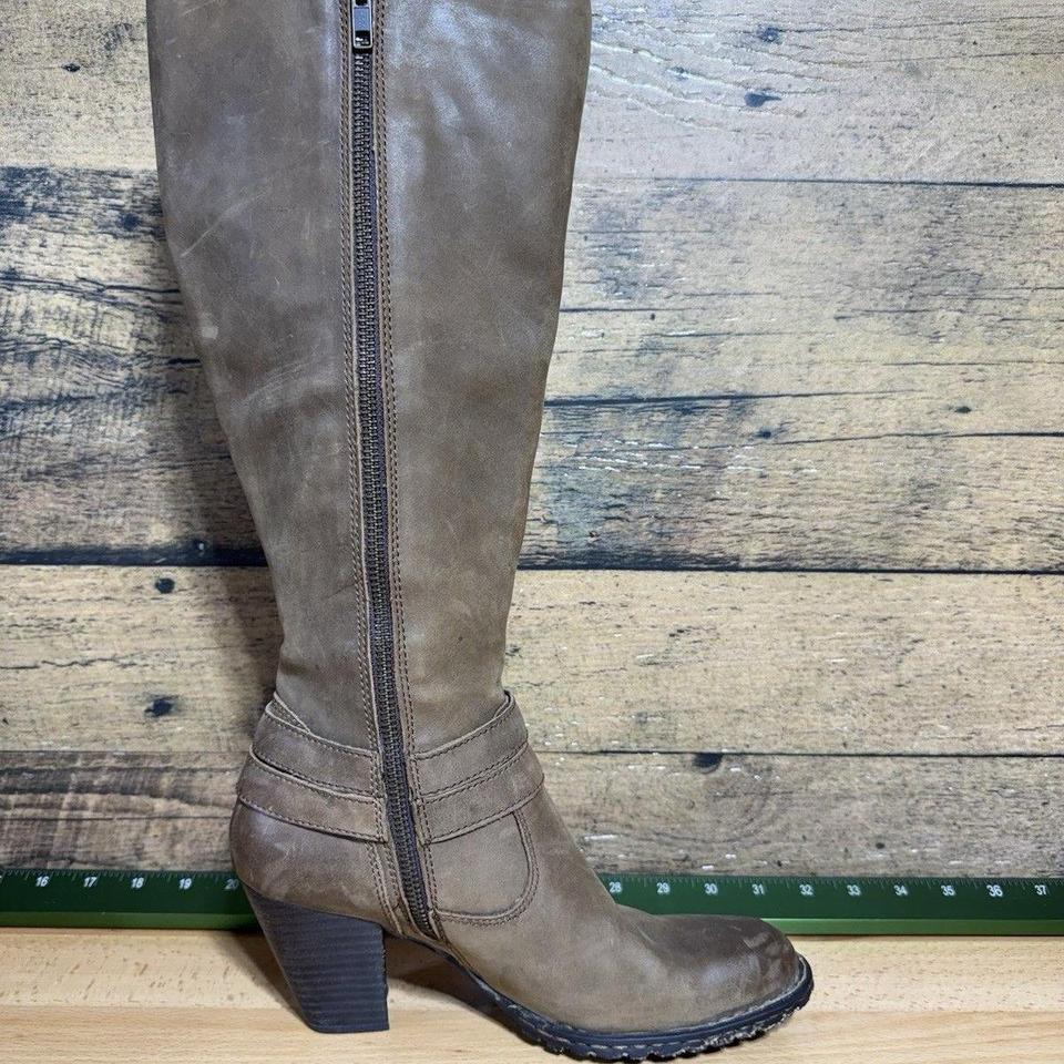 The Born Women Brown Leather C304 2