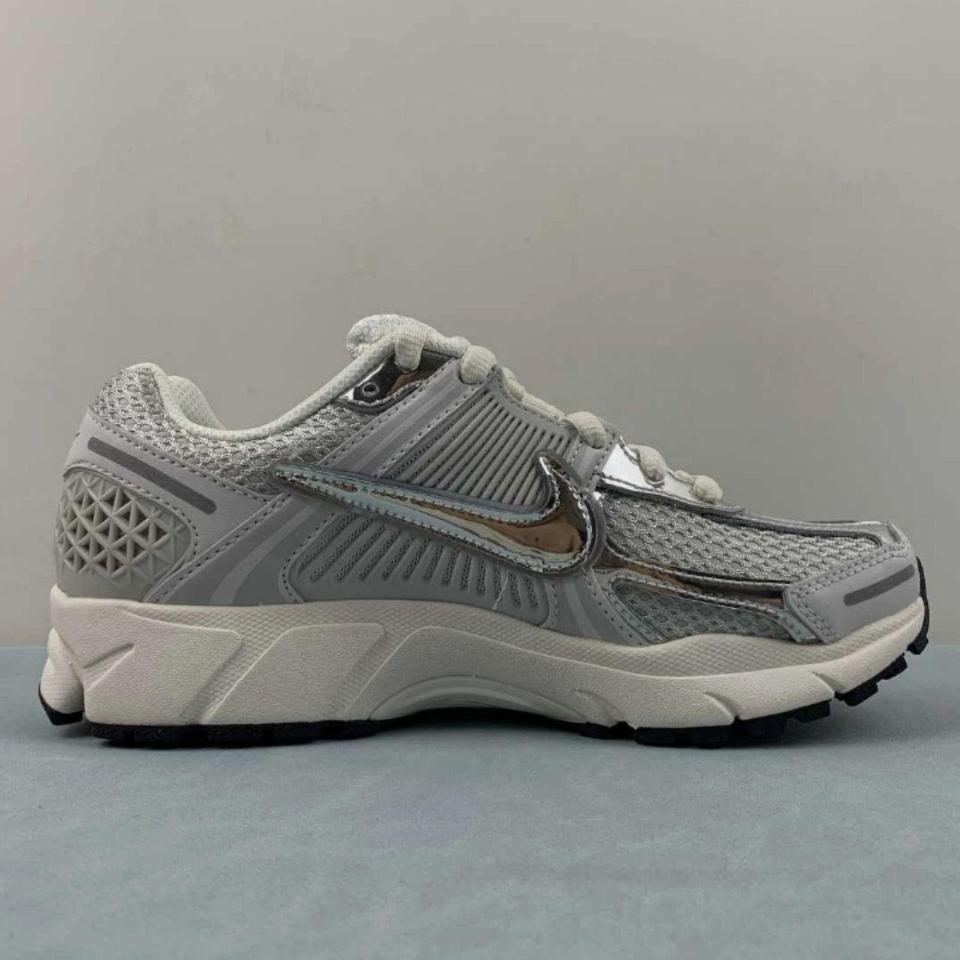 Nike Zoom Vomero 5 Photon 9227 5