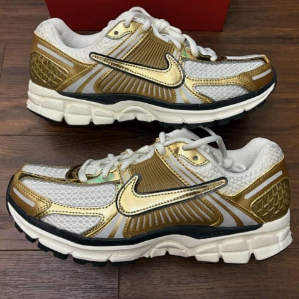 Nike Zoom Vomero 5 Metallic 4a11 2