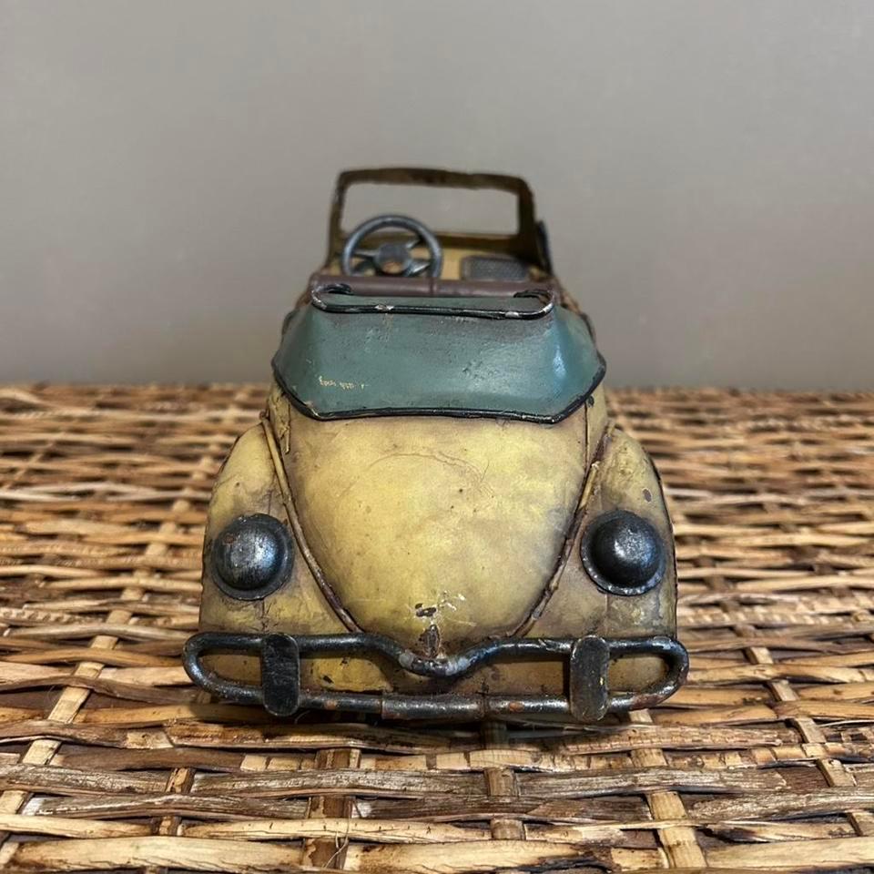 Vintage Volkswagen Convertible Beetle Tin 4