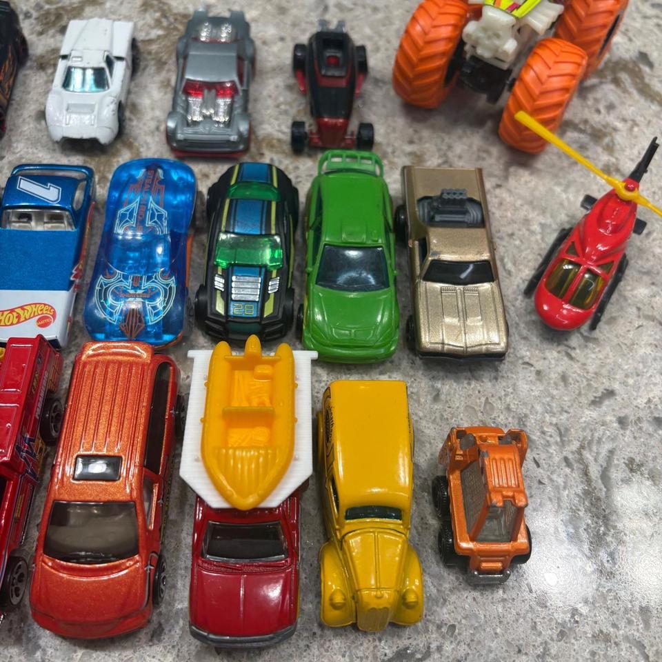 Hot Wheels Cars Monster Truck 4