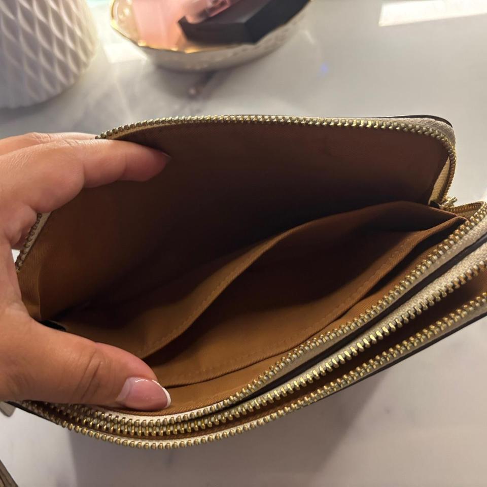Coach Outlet Wristlet The Wrist 7