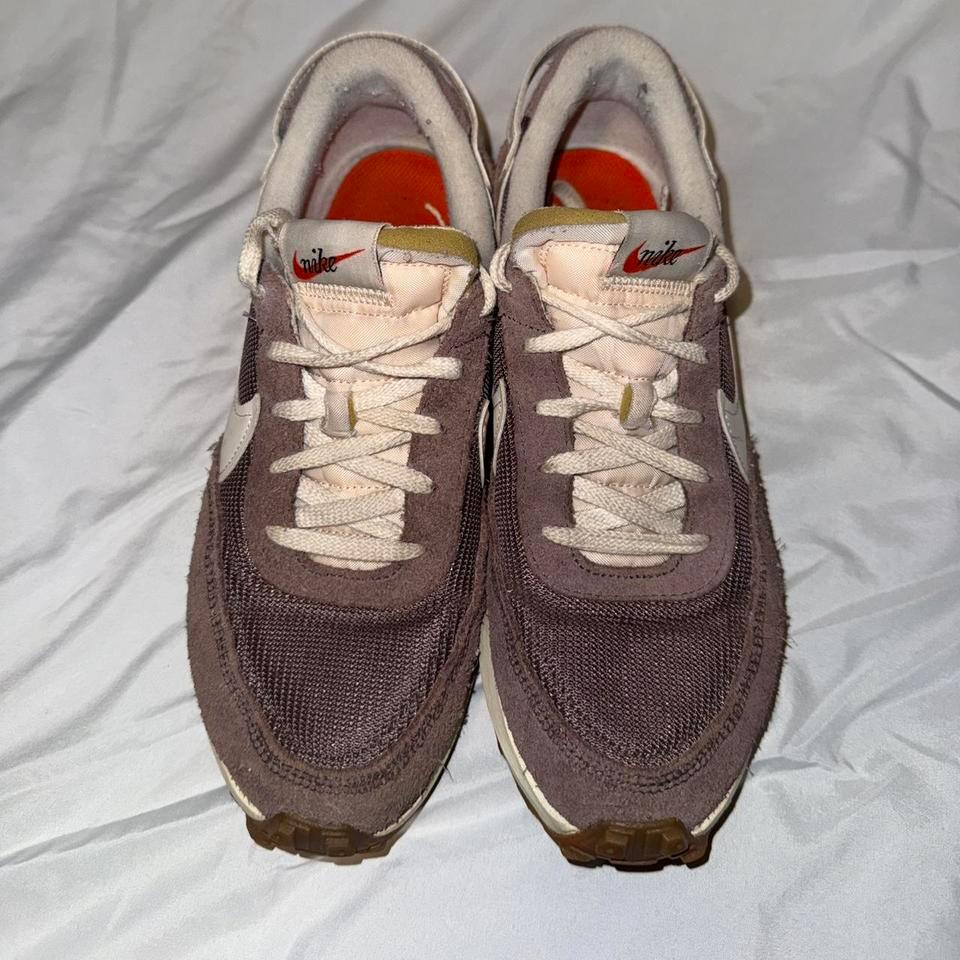 Nike Waffle Debut Vintage Plum 2