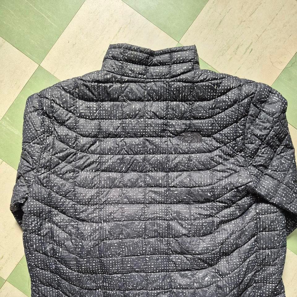 The North Face Mens Thermoball A444 7
