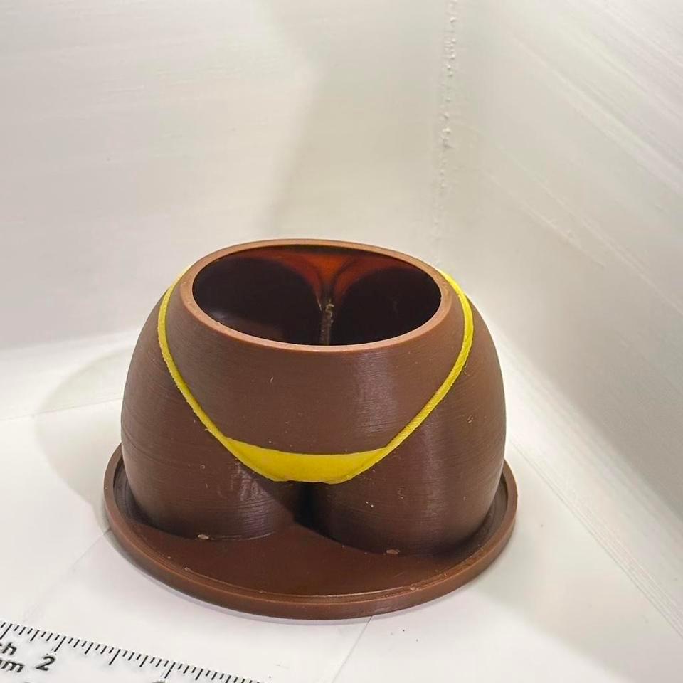 Beach Bum Planter Pot Dark 86b4 8