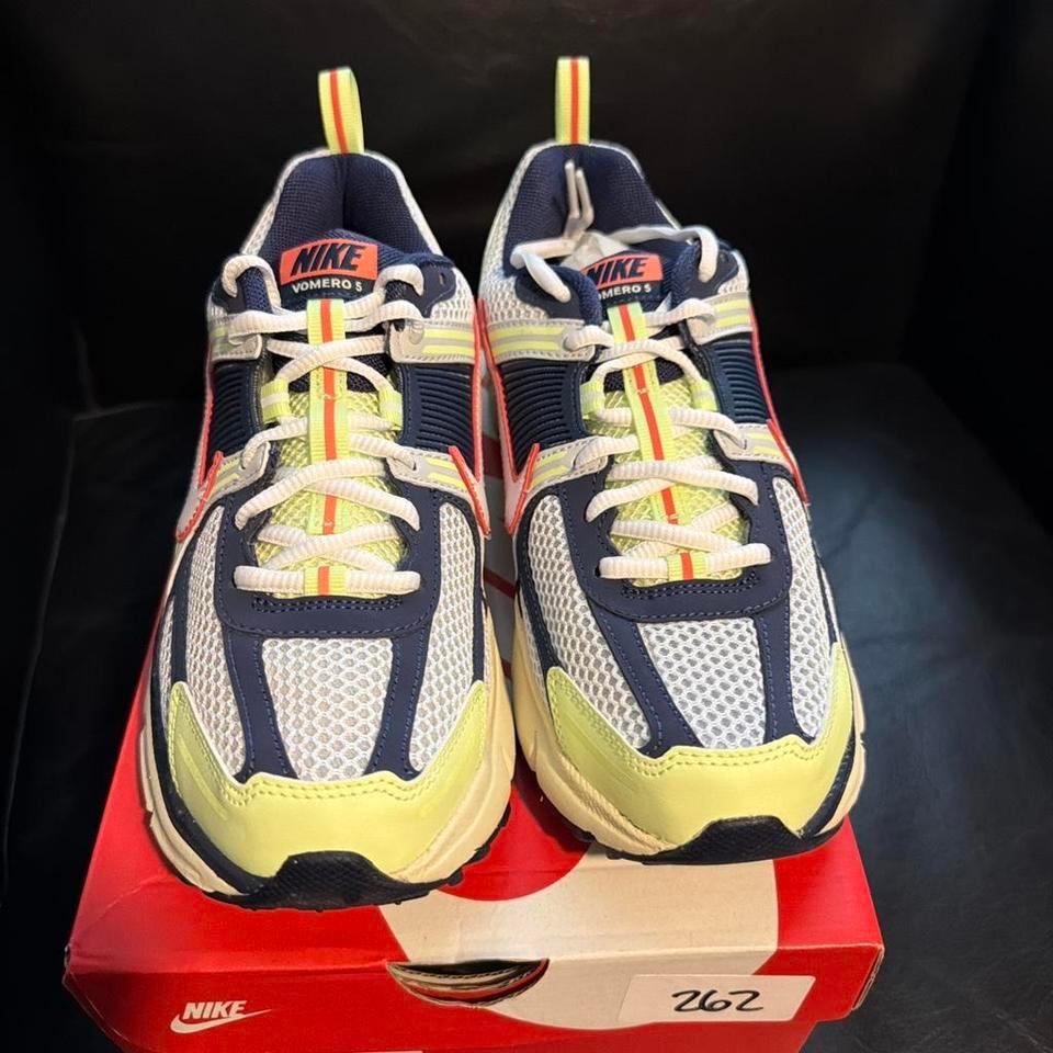 Nike Vomero 5 Big Kids 3
