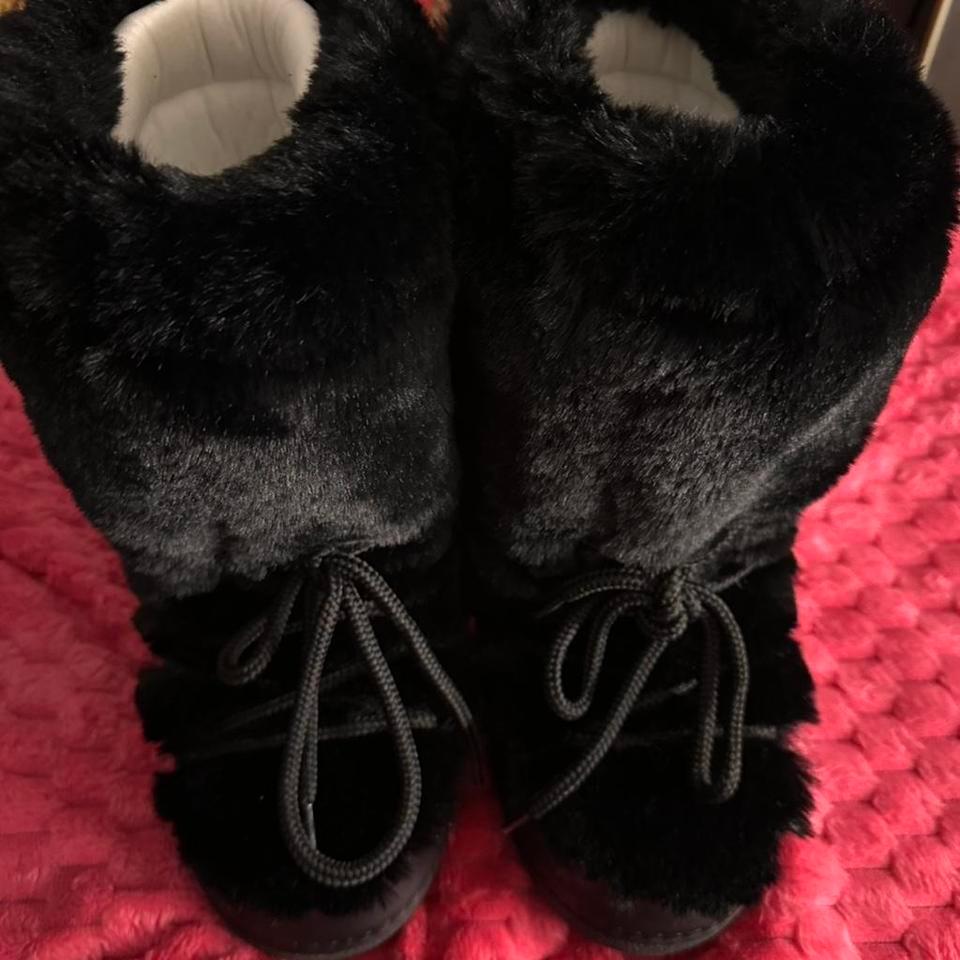 Black Fur Snow Boots Size F179 2