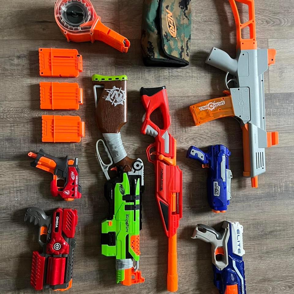 Nerf Guns With Ammo And