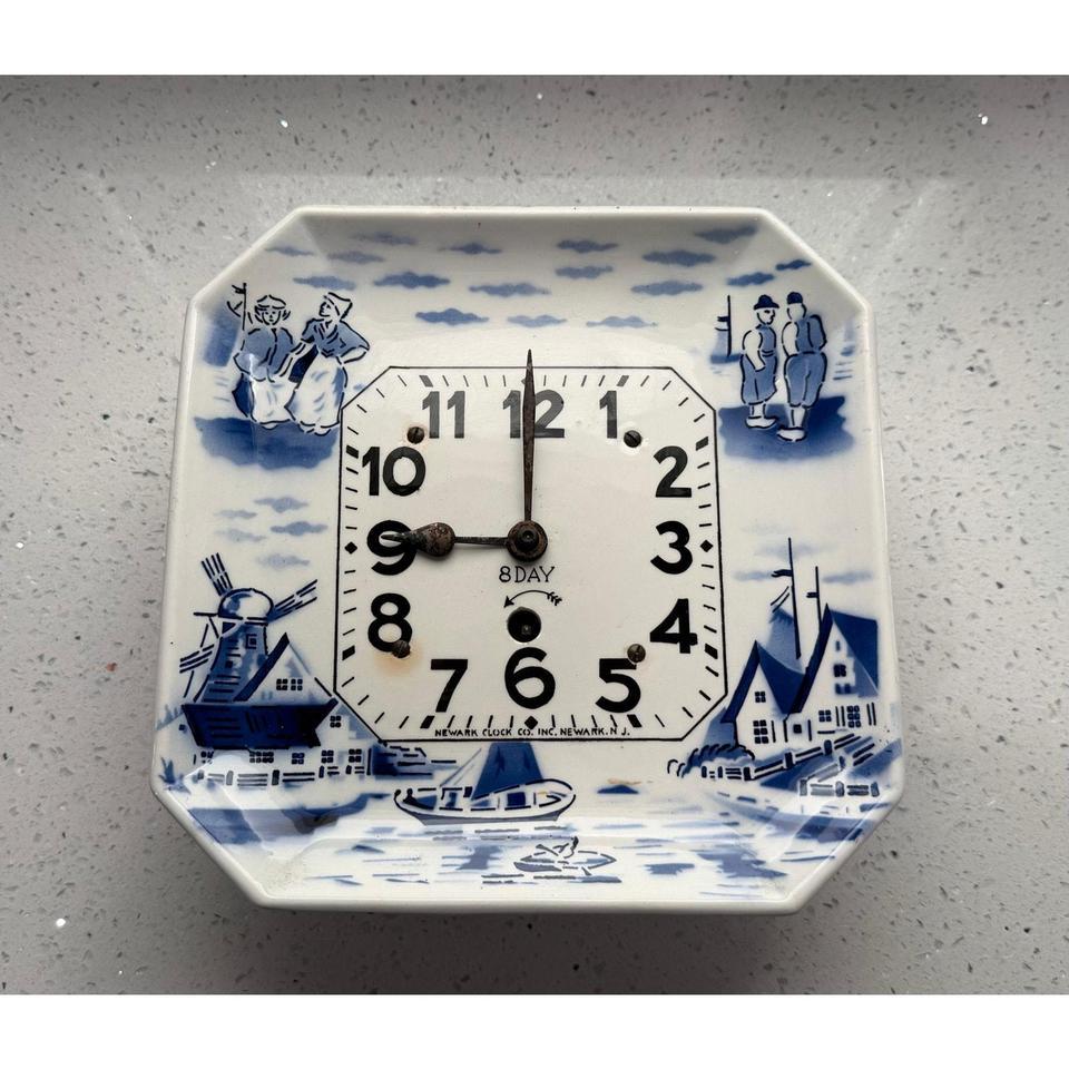 Discover This Delightful Vintage Delft 0218