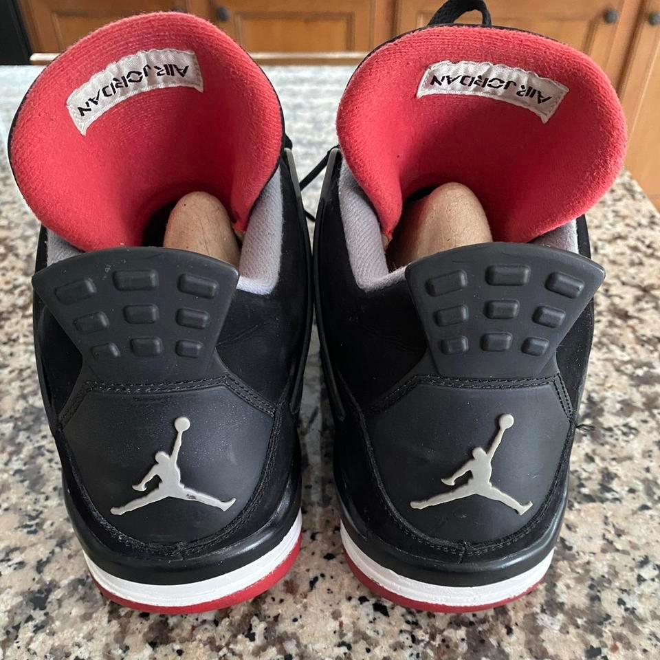 Nike Air Jordan 4 Bred 3