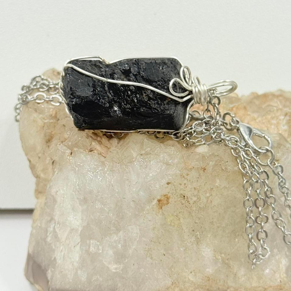 Wire Wrapped Black Stone Necklace 4717 5