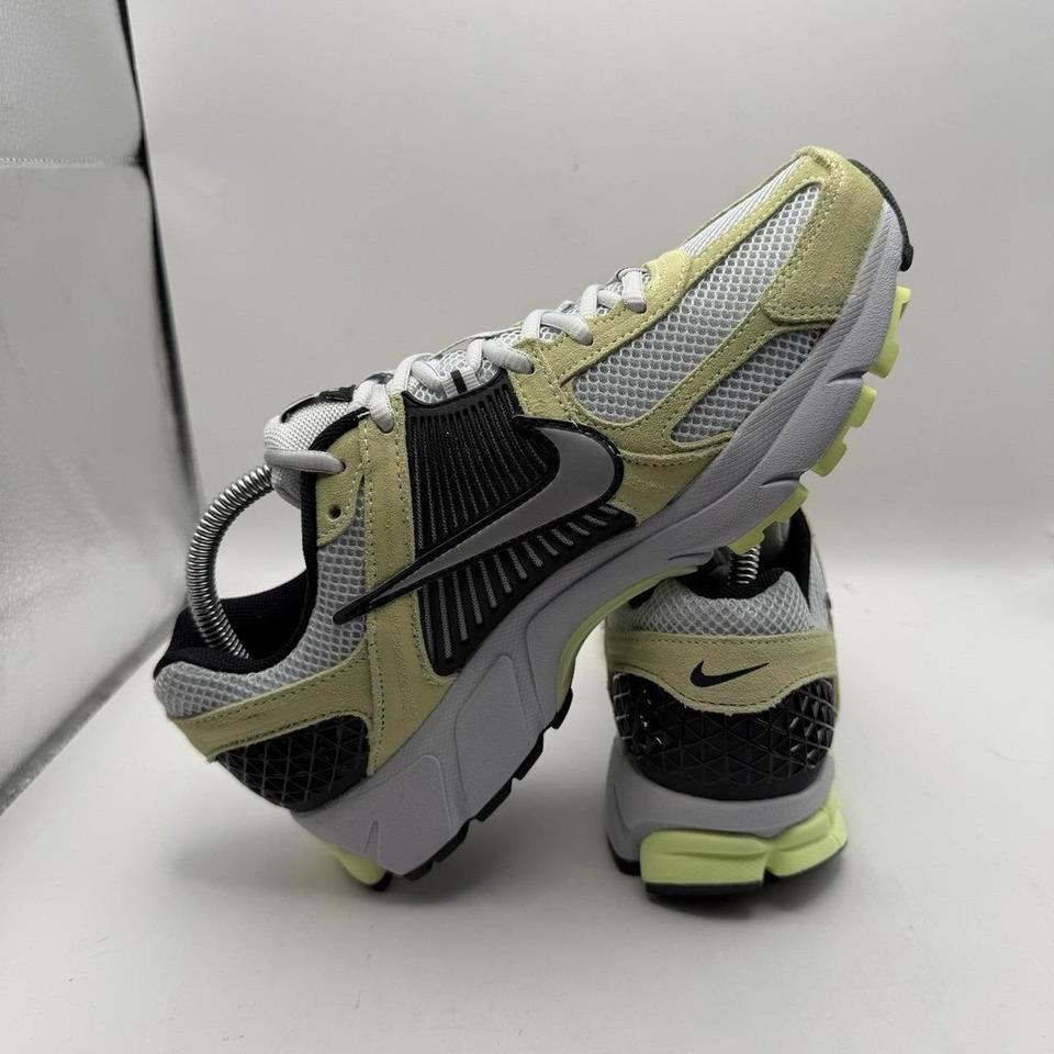 Nike Zoom Vomero 5 Barely 4100 5