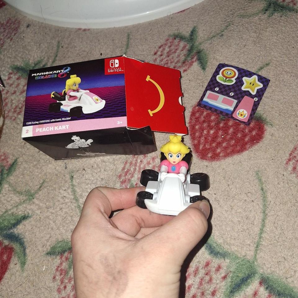 Mario Kart 8 Deluxe Peach