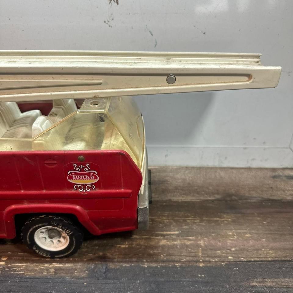 1972 Tonka Red Fire Truck 6