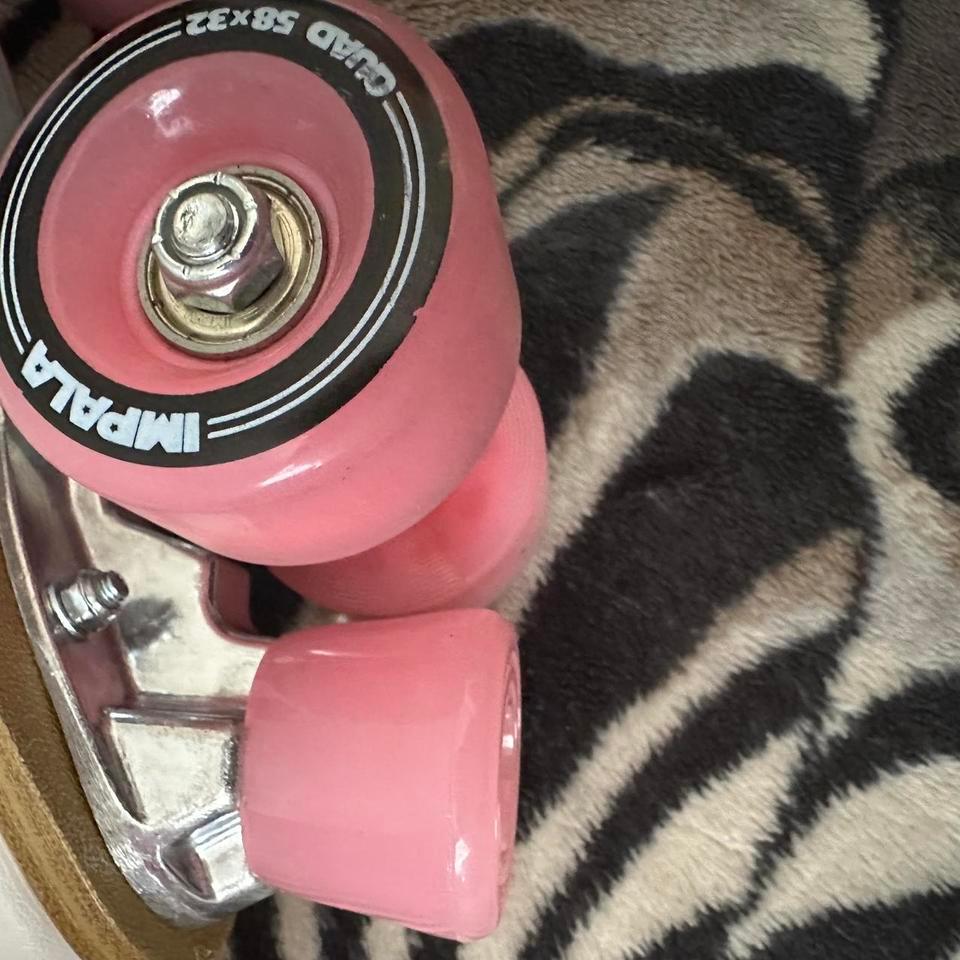 Impala White Roller Skates Size 2c45 7