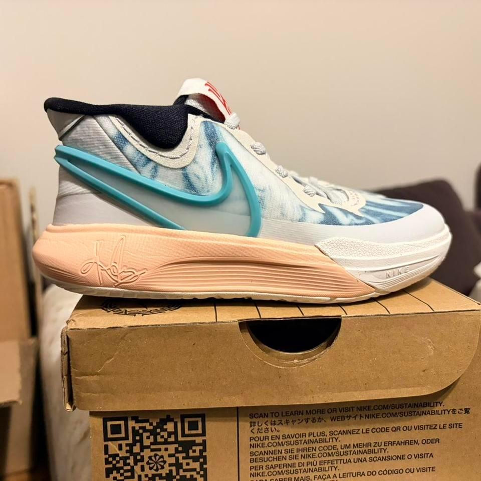 Nike Kyrie 8 Go Chinese