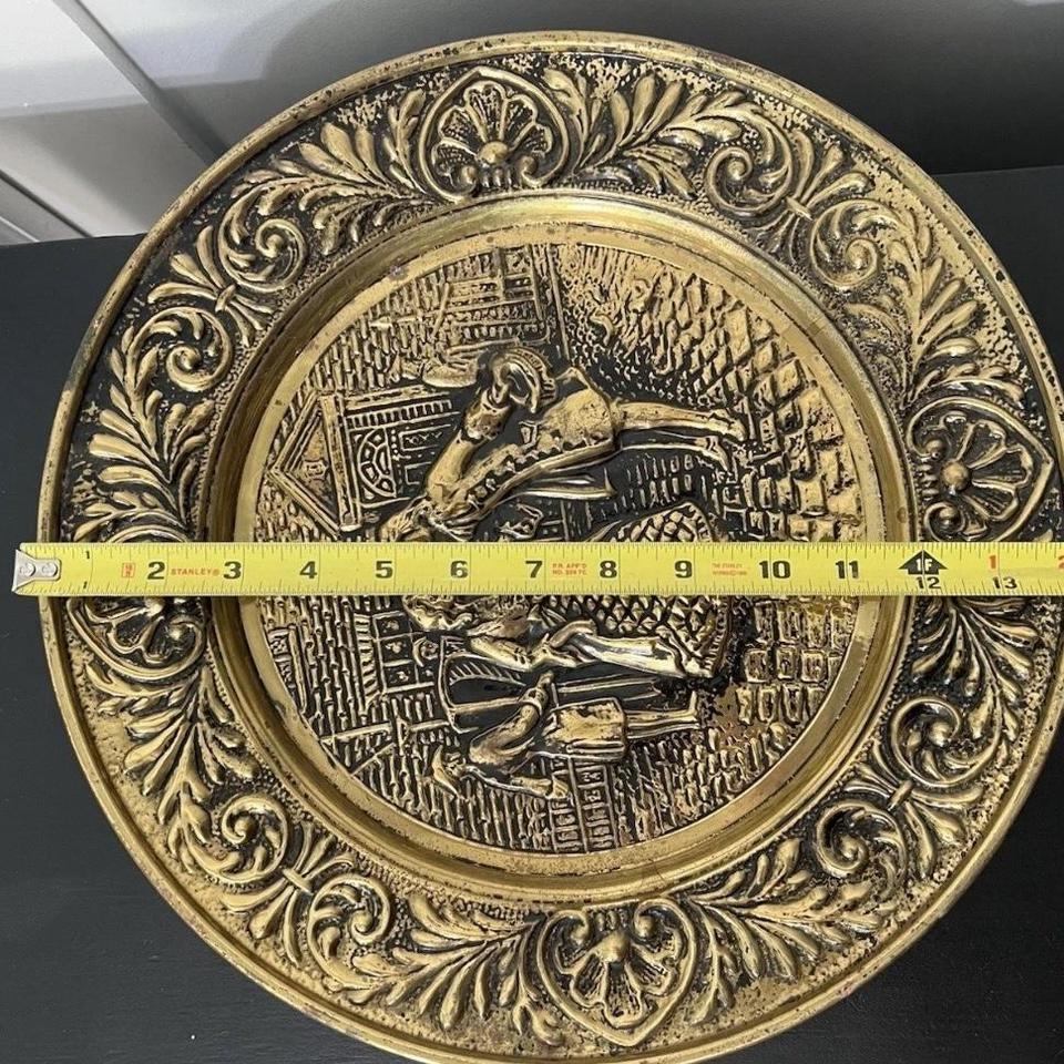 Vtg Brass Wall Plate Charger 8