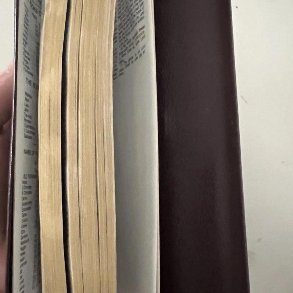Vtg Foldable Snap Holy Bible 6
