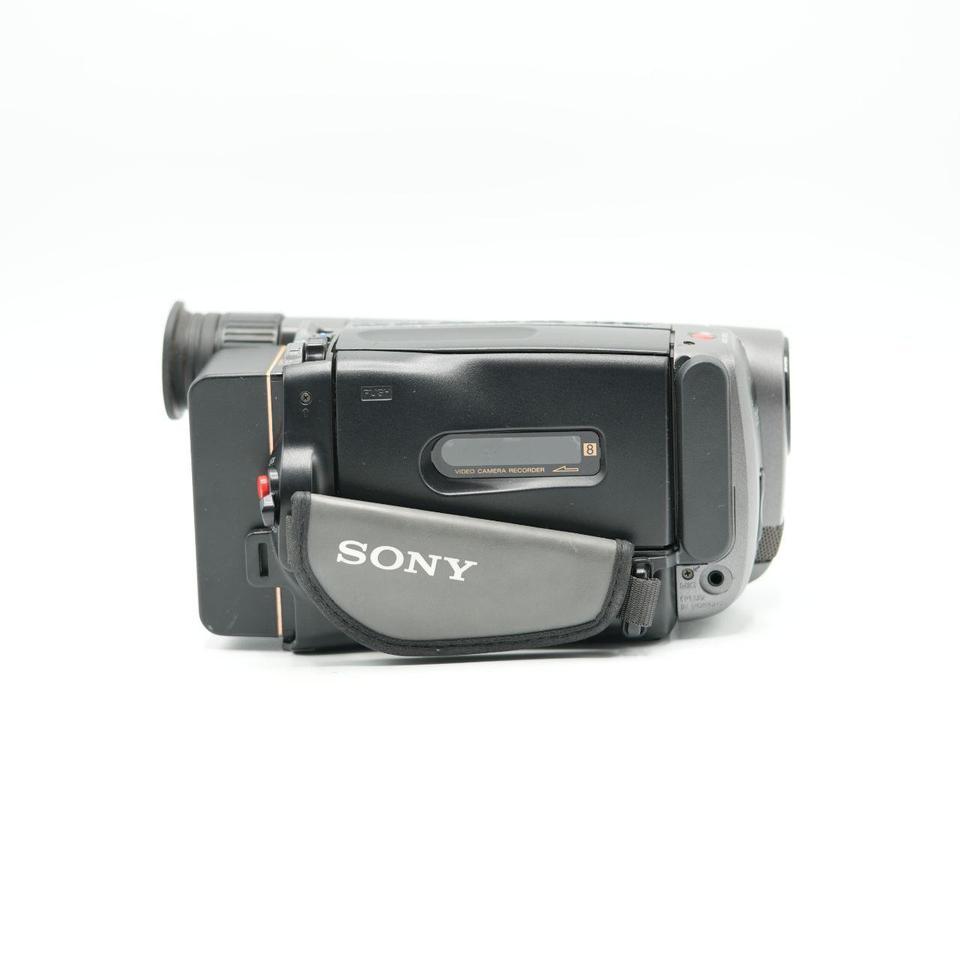Sony Ccd Trv22 Please Read The B39d 4