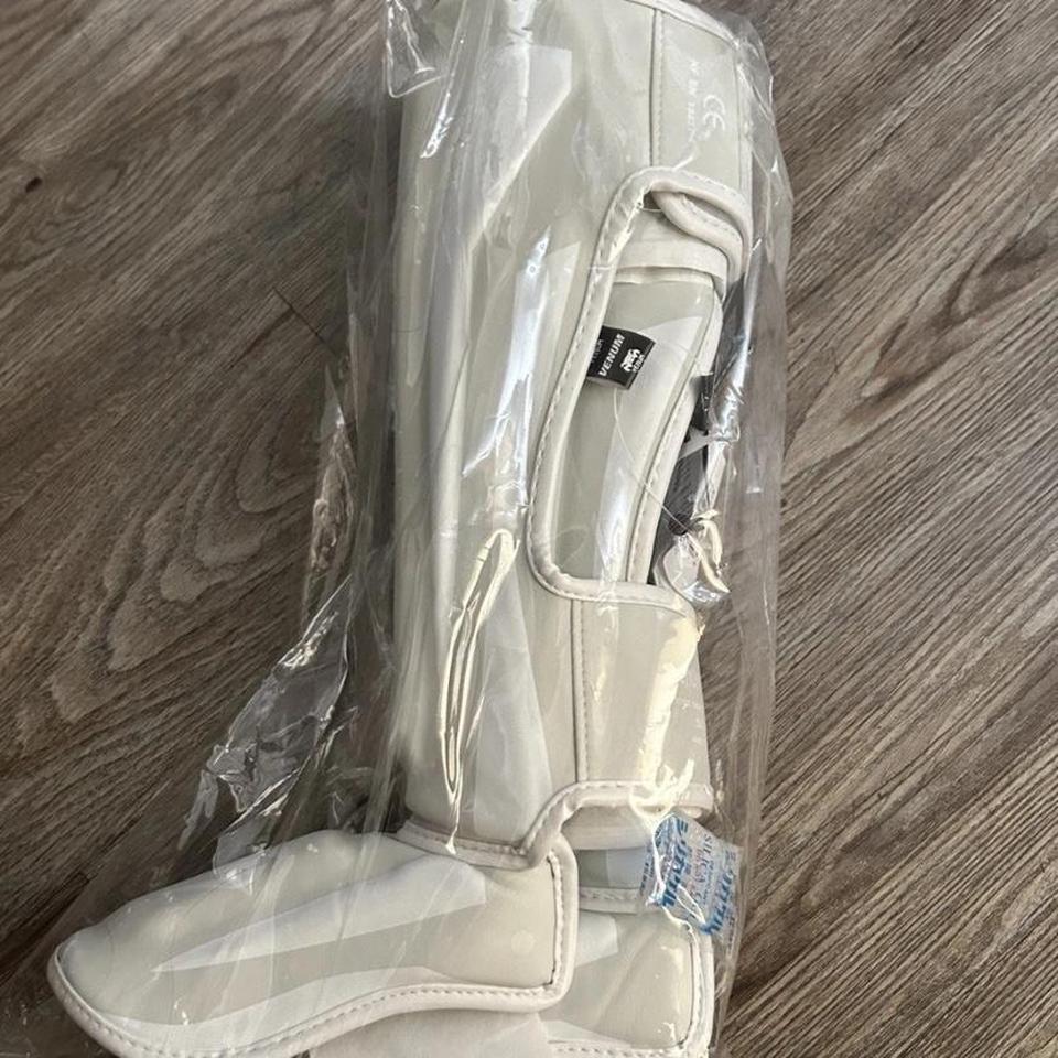 Venum Elite Standup Shinguards White C682 7
