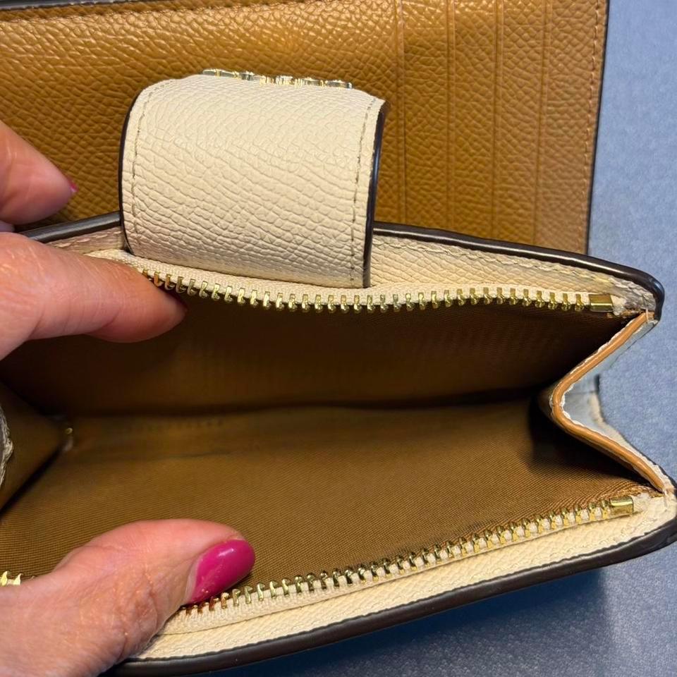 Coach White Leather Wallet Luxury B326 2