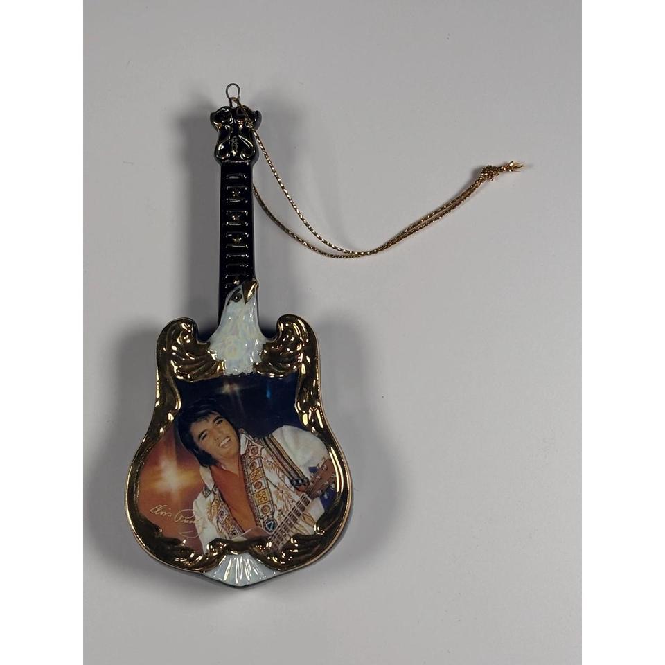 Bradford Exchange Elvis Presley Porcelain D862