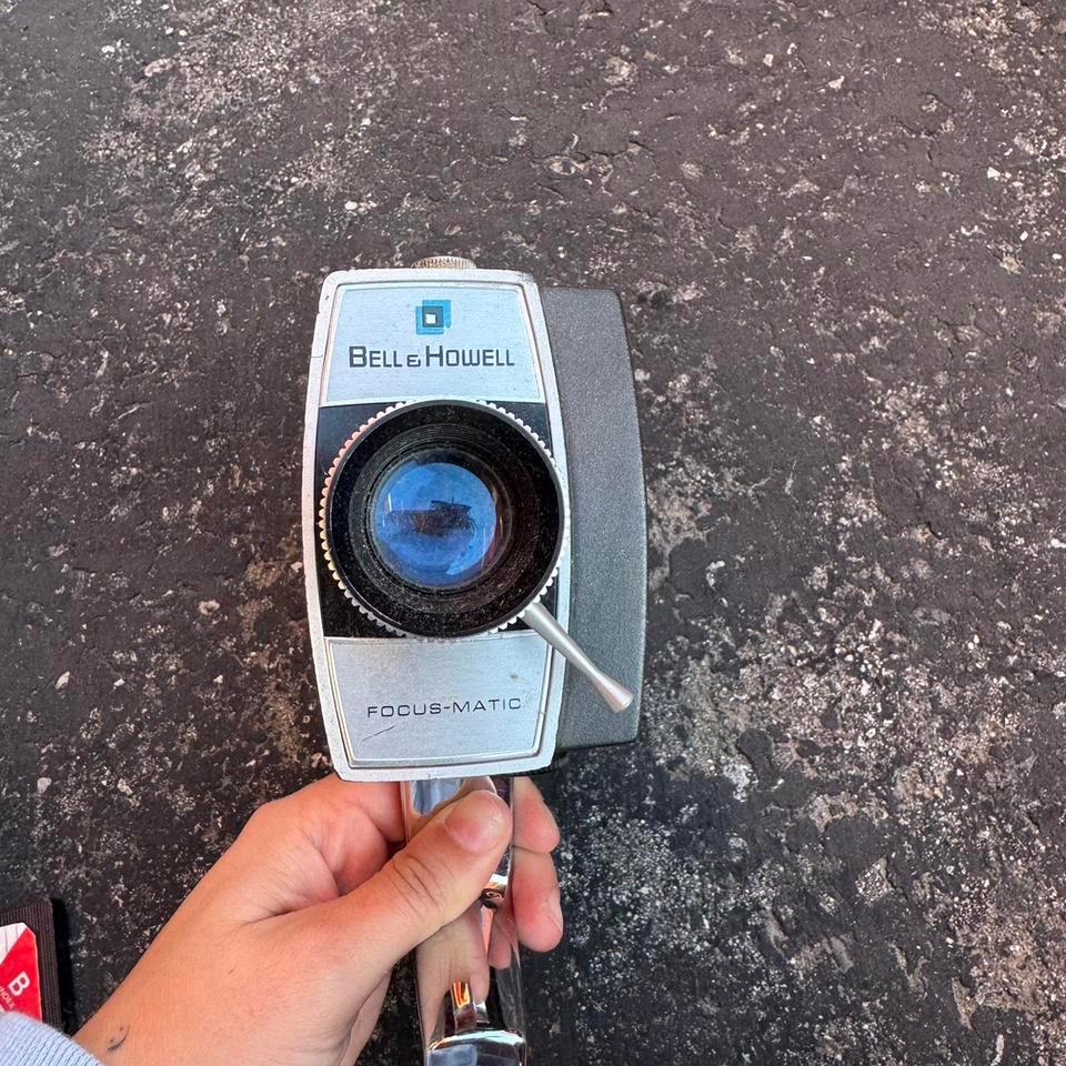 Bell Howell Autoload 8mm 2