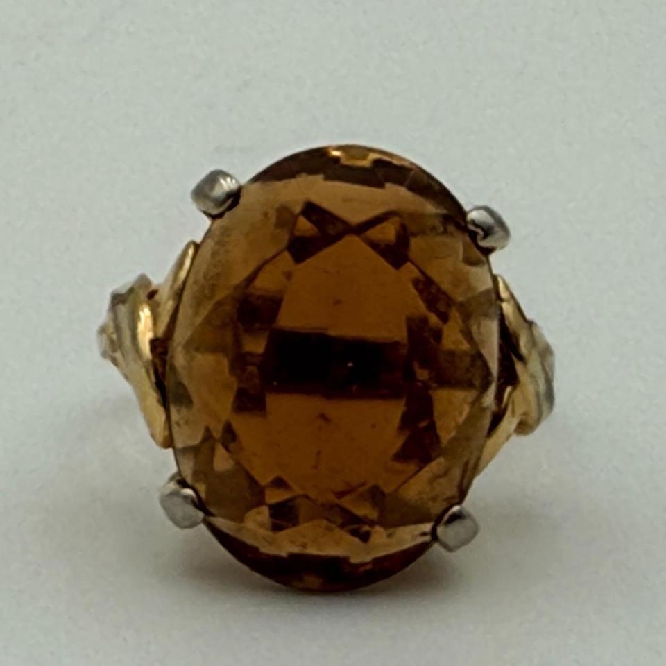 Vintage Sarah Coventry Amber Glass 1d29
