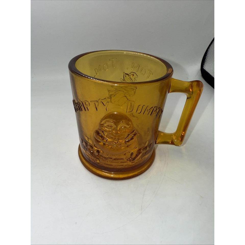 Vintage Amber Glass Cupmug Humpty Df13