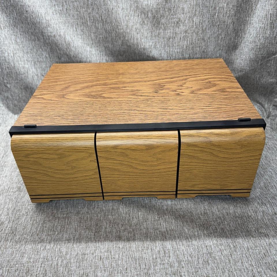 Vintage 3 Drawer Cd Storage 6380