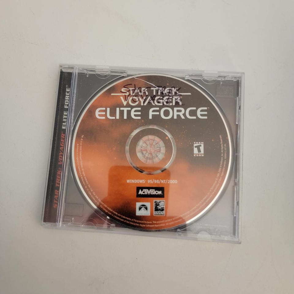 Star Trek Voyager Elite Force 0b33
