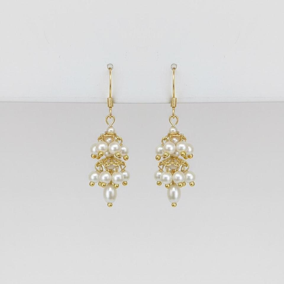 Gold Pearl Chandelier Earrings Chic 313c 2