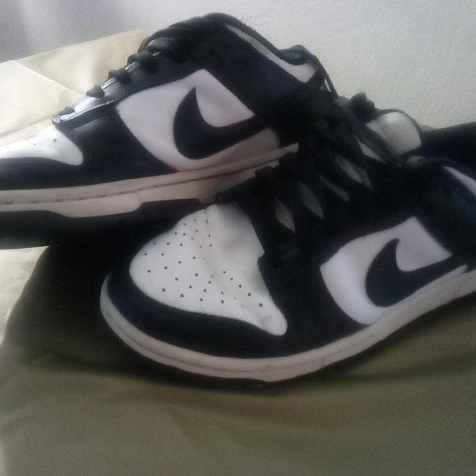 Nike Dunk Low Panda Trainers