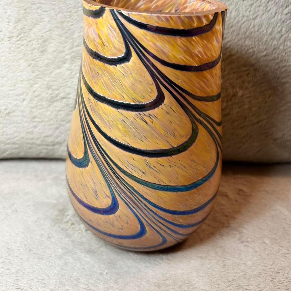 Teleflora Contemporary Iridescent Peach Wswirled 3