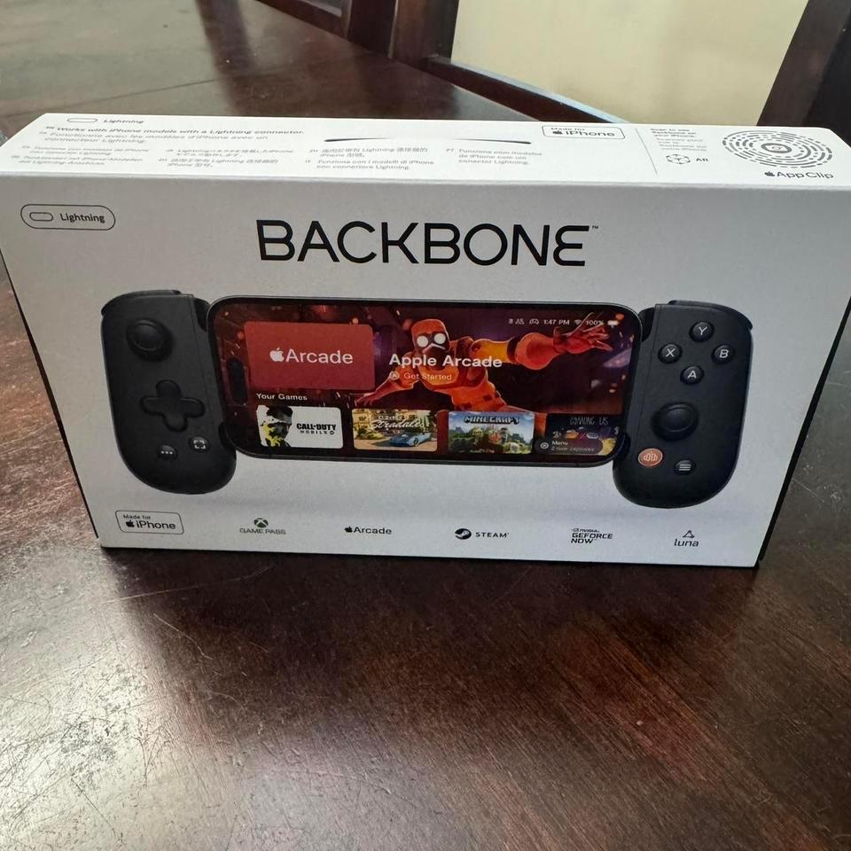 Backbone For Iphone Brand New 00e4