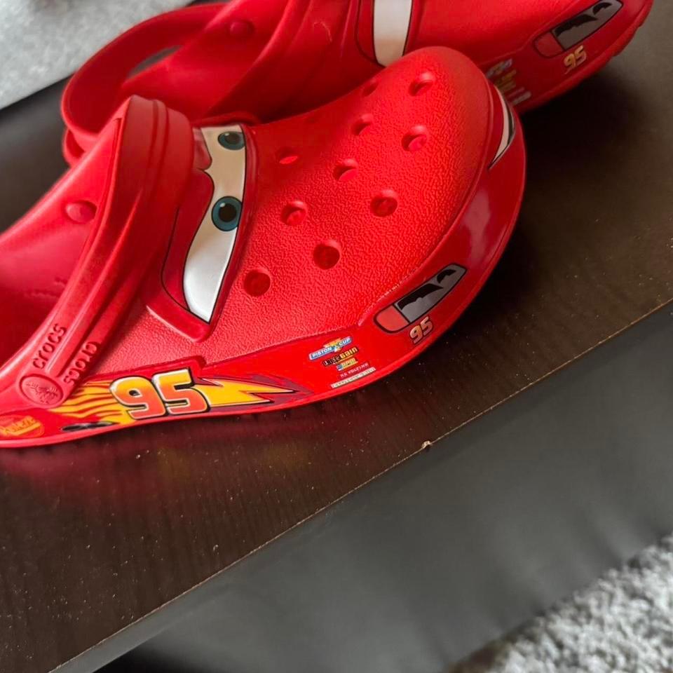 Red Crocs Lightning Mcqueen Crocs A243 3