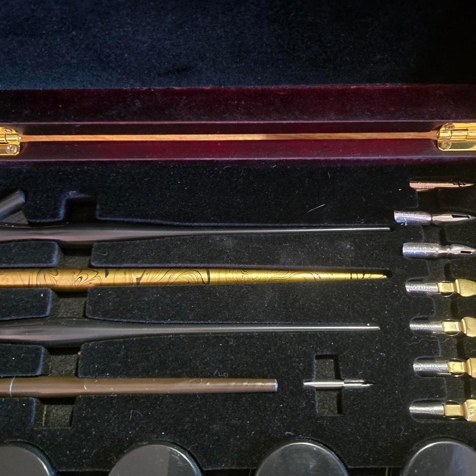 Speedball Textbook And Calligraphy Set 3