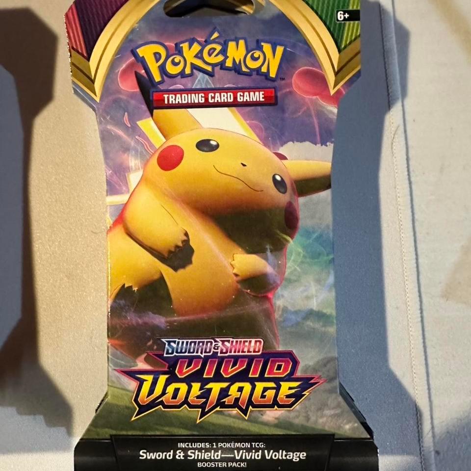Sealed Sleeved Pokemon Booster Sword D8b9
