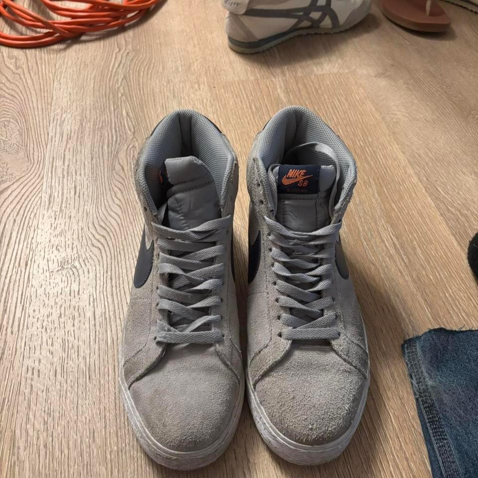Nike Sb Blazer Grey And 7156
