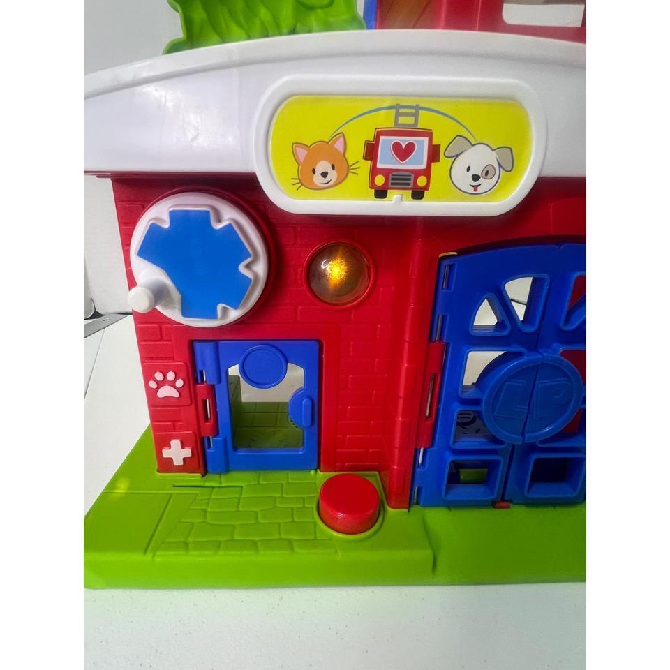 Fisher Price Little People Animal Rescue F701 7