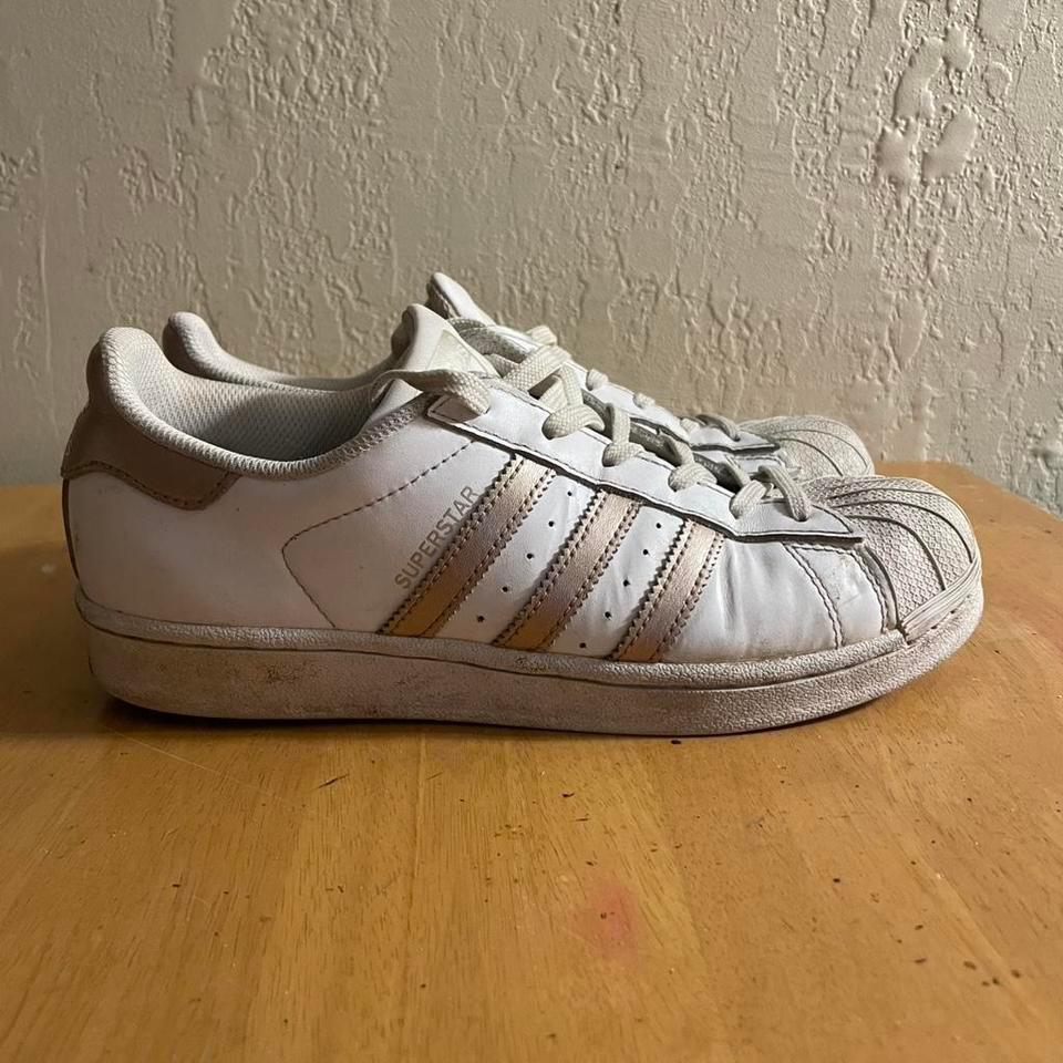 Womens Adidas Superstars Size 7 0a4c