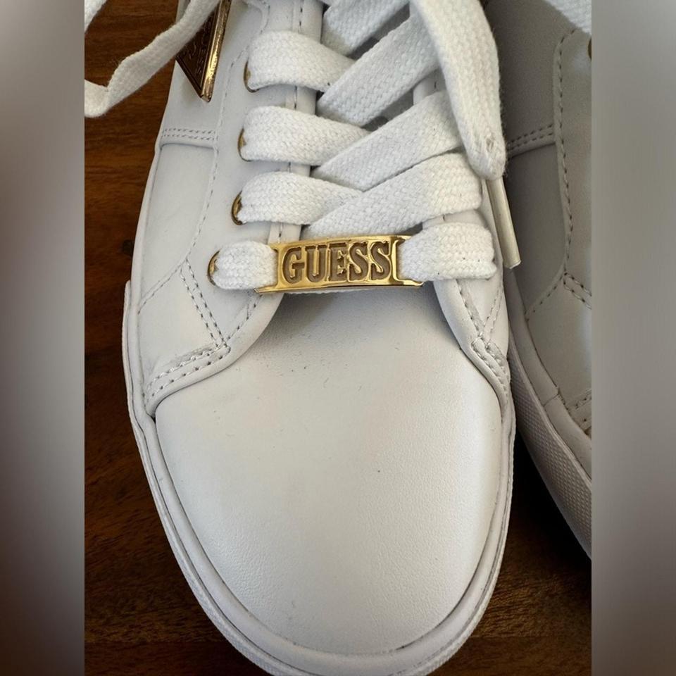Guess Brand New Tennis Shoes 73f7 5