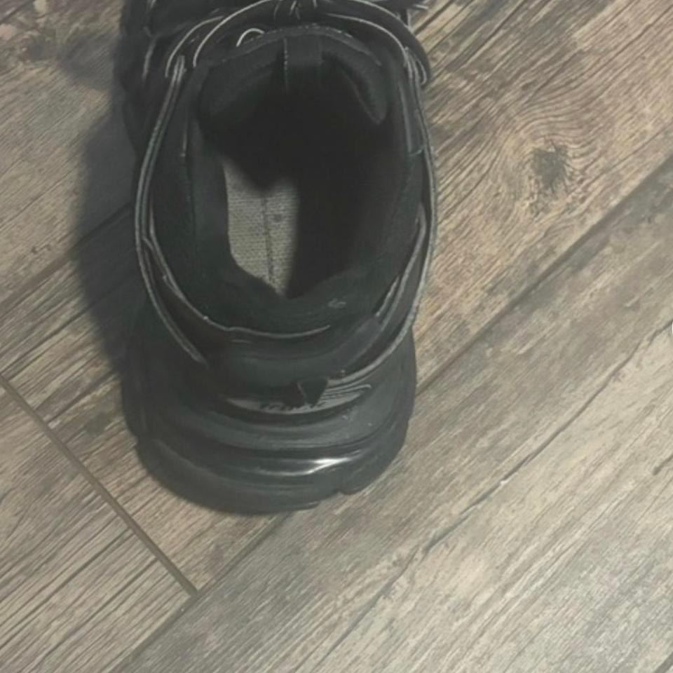 Balenciaga Tracks Blackwhite Used S41 Fd88 3