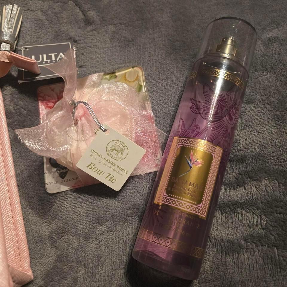 Pink Floral Makeup Bag Soap 2