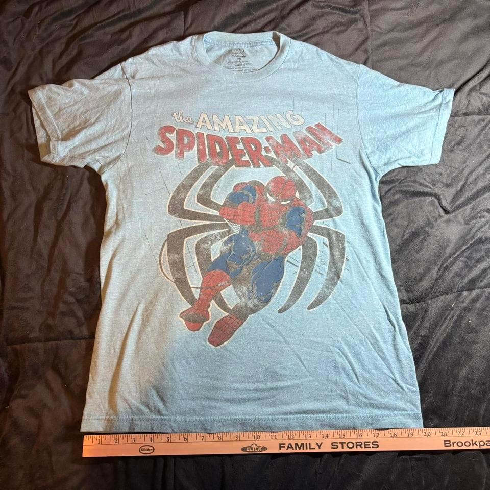 Mens Medium Marvel Comics Light
