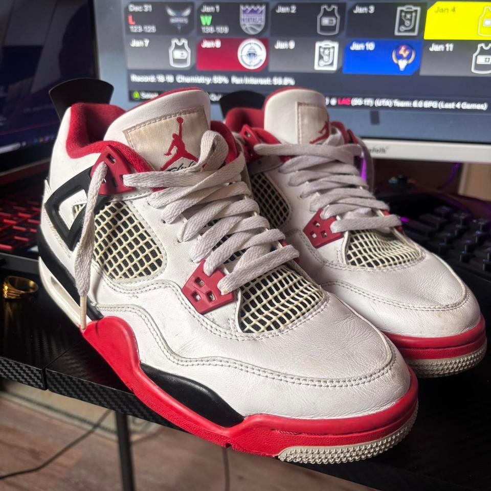 Jordan 4 Retro Fire Red 4001 2